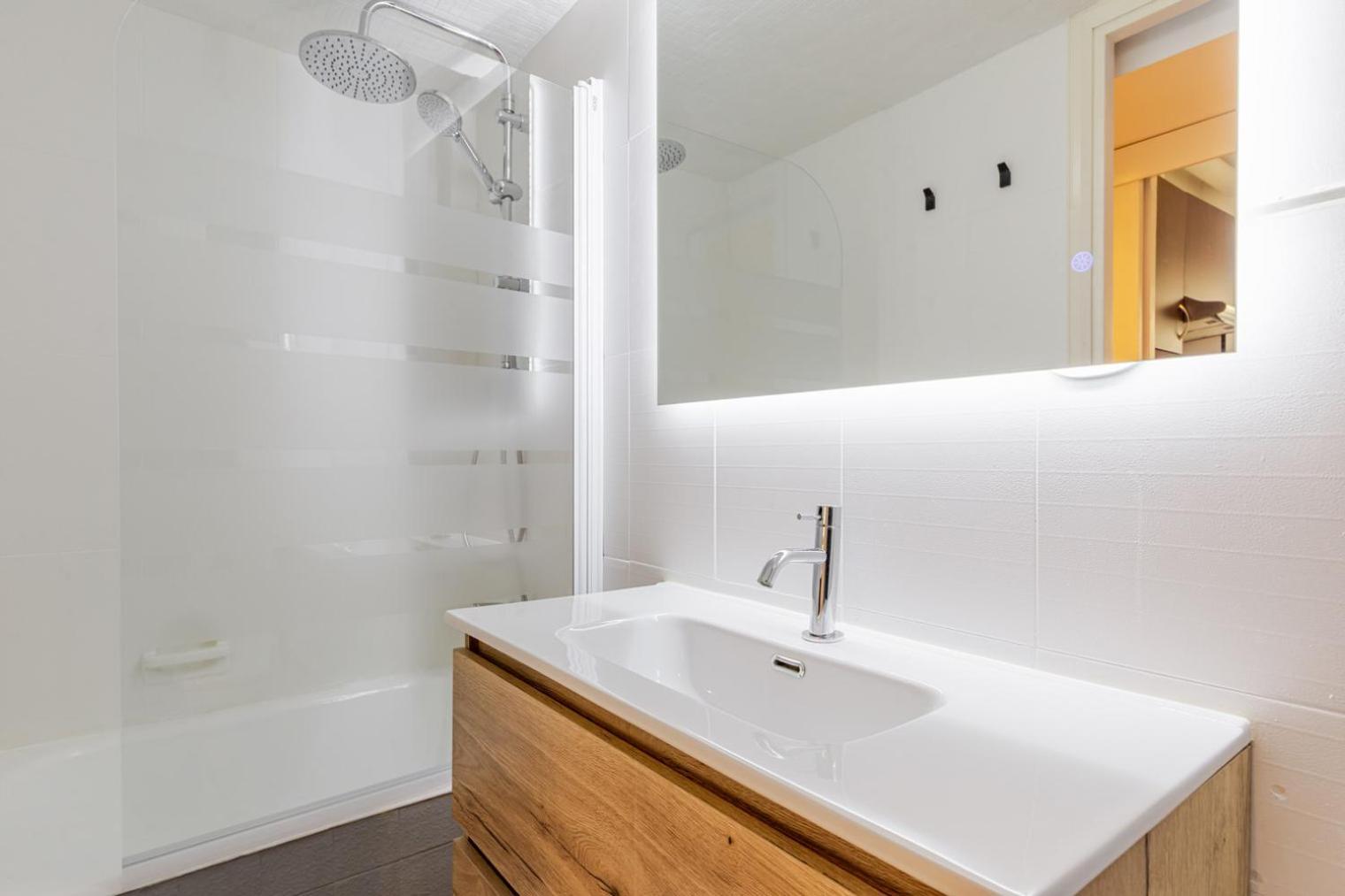 Blueground Sant Gervasi Ac Balcony Nr Market Bcn-181 * Barcelona